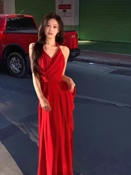 Blaues Neckholder-Kleid im französischen Urlaubsstil mit rückenfreiem Trägerkleid ED0259