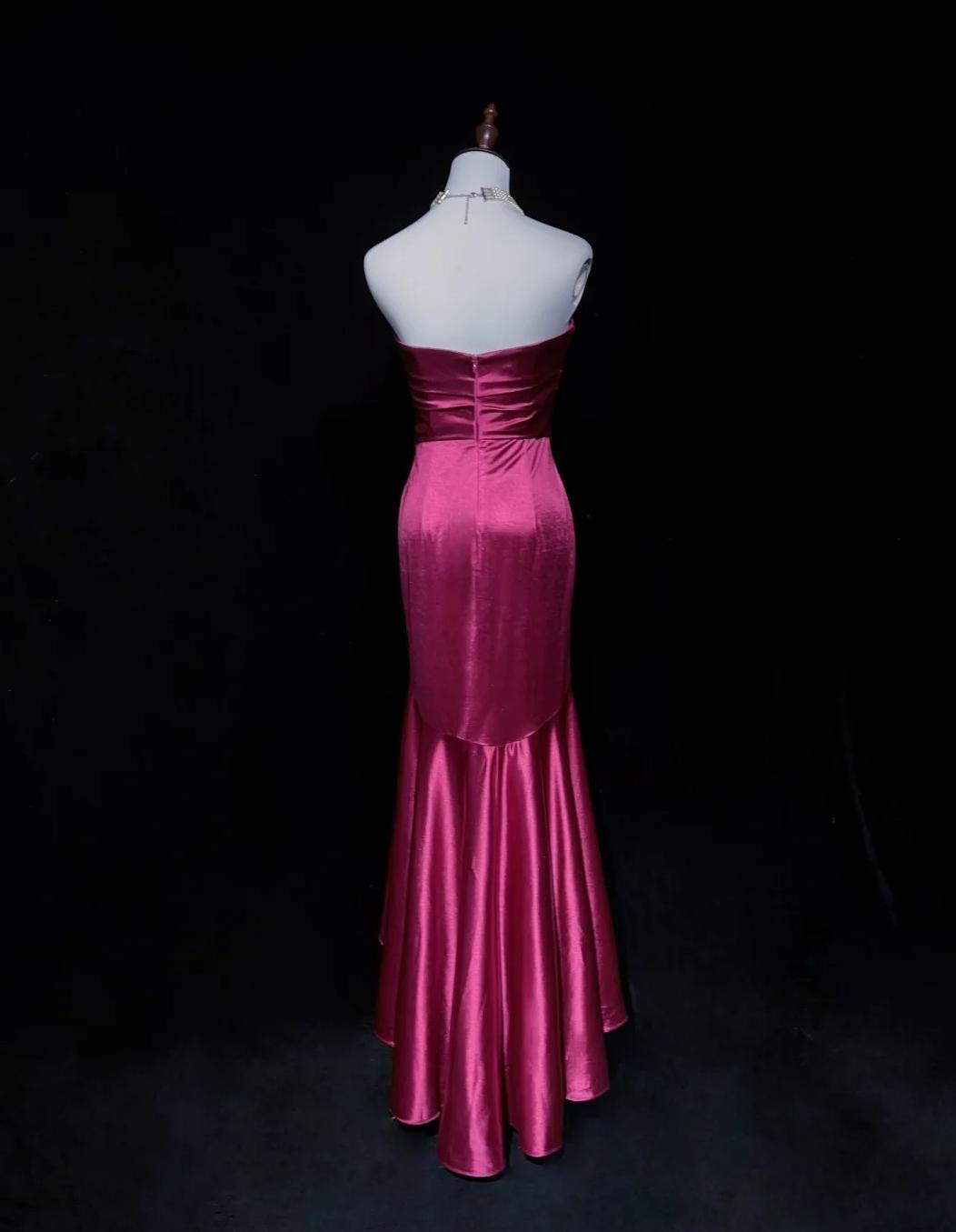 Wunderschönes dunkelolivgrünes herzförmiger Ausschnitt A-Linie Satin Tüll Kurzes Ballkleid Homecoming-Kleid ED02575