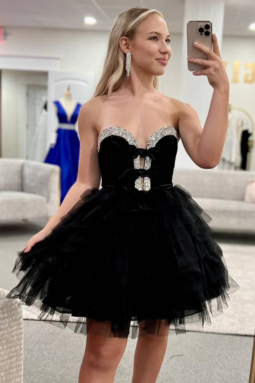Elegant Black Sweetheart Neck A-Line Tulle Short Prom Dresses Homecomi