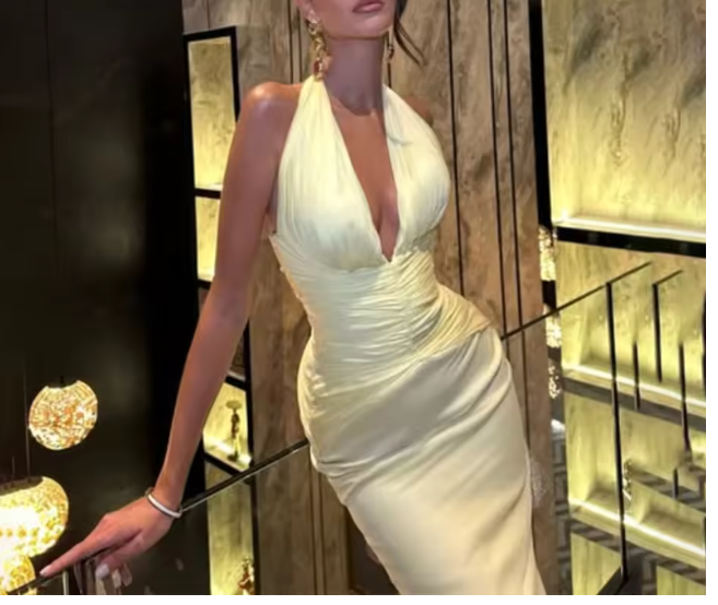 Fashion Butter Yellow V-Neck Mermaid Chiffon Long Prom Dresses Formal Evening Gowns with Open Back ED02760