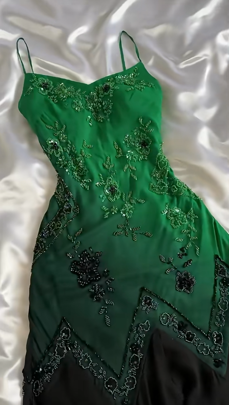 Superbe robe de soirée longue en satin fuchsia, style sirène, sans bretelles, ED02613