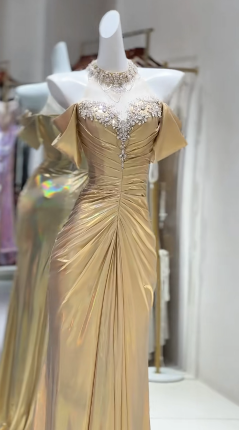 Superbe robe de soirée longue en satin fuchsia, style sirène, sans bretelles, ED02613