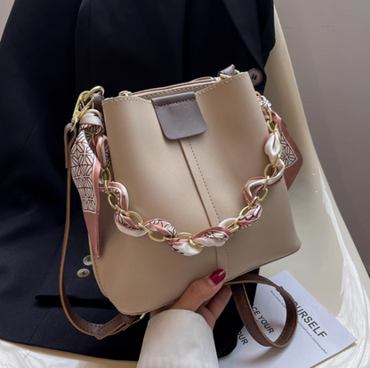 Fashionable versatile handbag shoulder bag bucket bag messenger bag ED0287