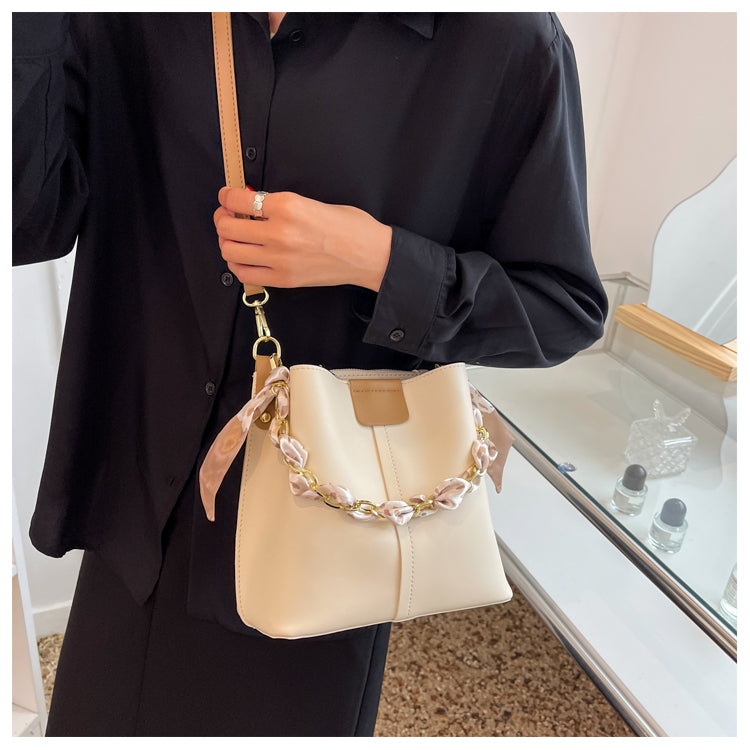 Fashionable versatile handbag shoulder bag bucket bag messenger bag ED0287
