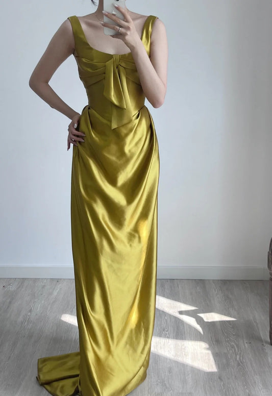 Superbe robe de soirée longue en satin fuchsia, style sirène, sans bretelles, ED02613