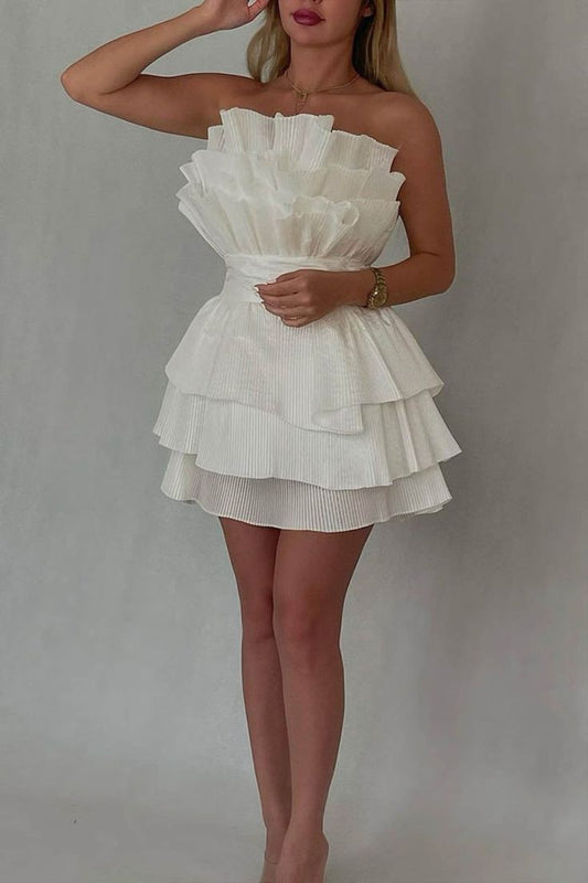 Wunderschönes dunkelolivgrünes herzförmiger Ausschnitt A-Linie Satin Tüll Kurzes Ballkleid Homecoming-Kleid ED02575