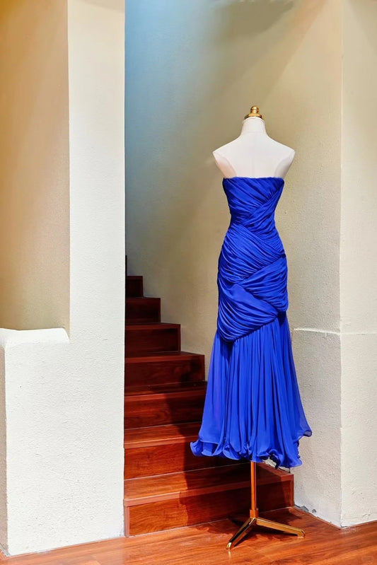 Wunderschönes dunkelolivgrünes herzförmiger Ausschnitt A-Linie Satin Tüll Kurzes Ballkleid Homecoming-Kleid ED02575