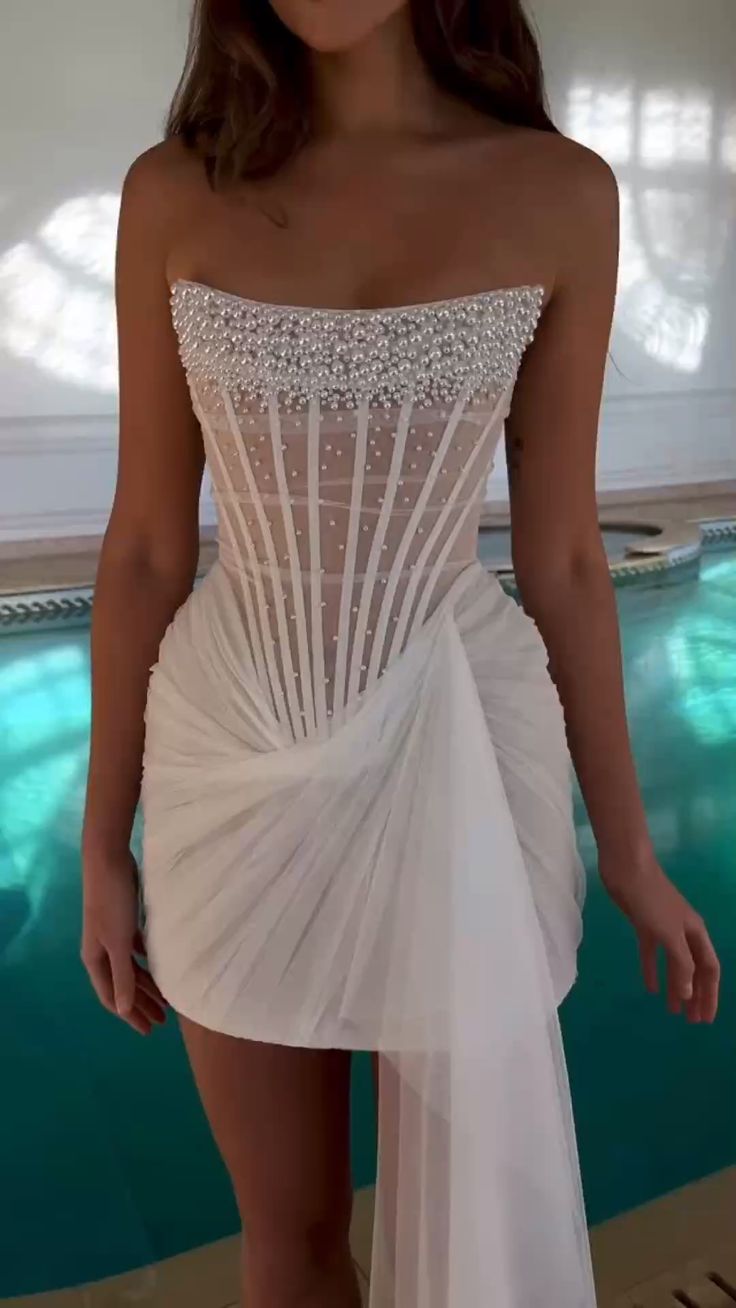Wunderschönes dunkelolivgrünes herzförmiger Ausschnitt A-Linie Satin Tüll Kurzes Ballkleid Homecoming-Kleid ED02575