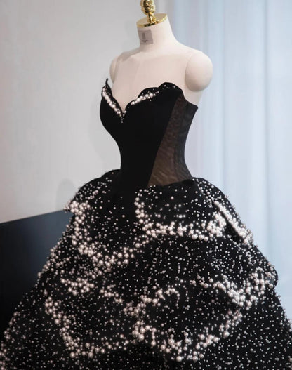 Wunderschönes dunkelolivgrünes herzförmiger Ausschnitt A-Linie Satin Tüll Kurzes Ballkleid Homecoming-Kleid ED02575