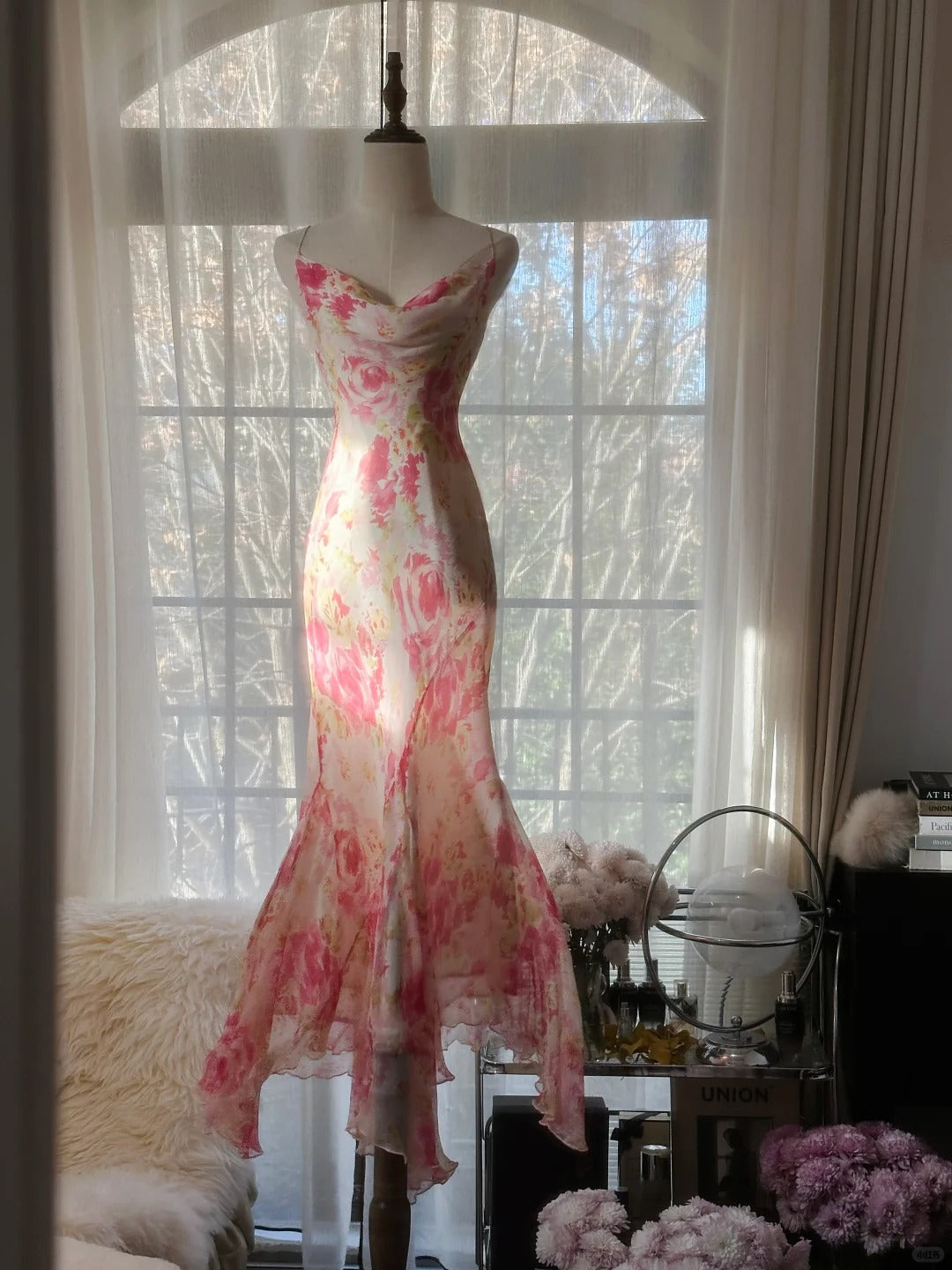Superbe robe de soirée longue en satin fuchsia, style sirène, sans bretelles, ED02613