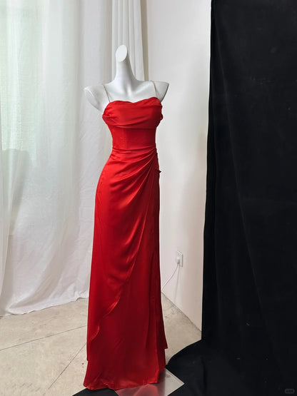 Wunderschönes dunkelolivgrünes herzförmiger Ausschnitt A-Linie Satin Tüll Kurzes Ballkleid Homecoming-Kleid ED02575