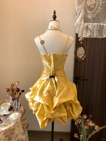 Wunderschönes dunkelolivgrünes herzförmiger Ausschnitt A-Linie Satin Tüll Kurzes Ballkleid Homecoming-Kleid ED02575