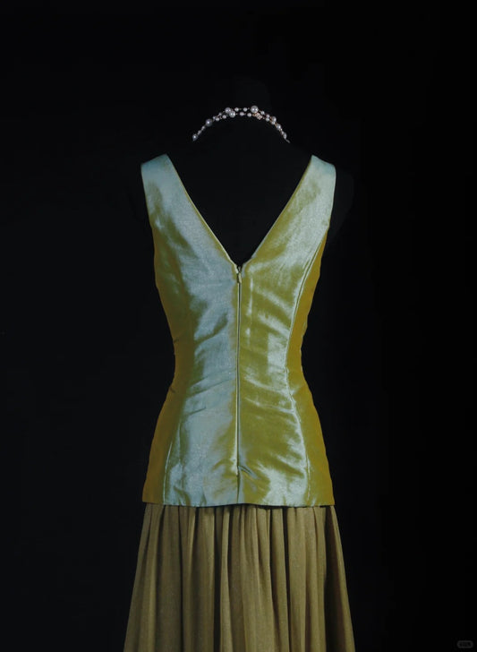 Wunderschönes dunkelolivgrünes herzförmiger Ausschnitt A-Linie Satin Tüll Kurzes Ballkleid Homecoming-Kleid ED02575