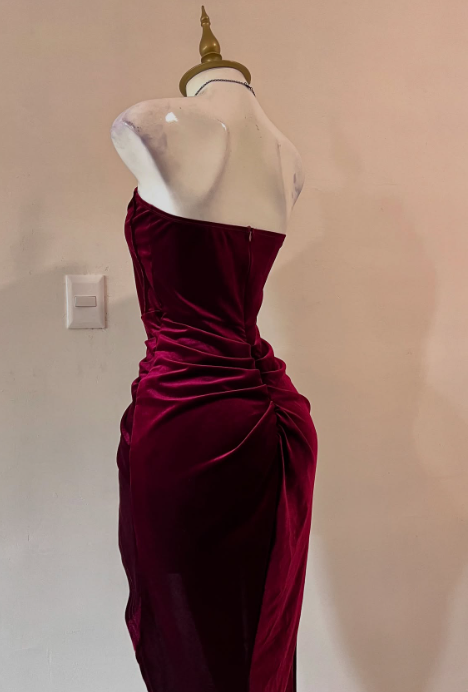 Elegant Burgundy Strapless Party Dress Bodycon Satin Short Evening Gowns Sexy Birthday Dresses