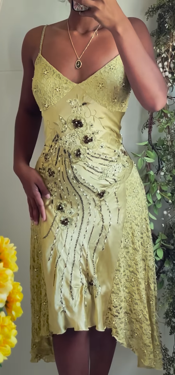 Wunderschönes dunkelolivgrünes herzförmiger Ausschnitt A-Linie Satin Tüll Kurzes Ballkleid Homecoming-Kleid ED02575