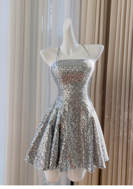 Wunderschönes dunkelolivgrünes herzförmiger Ausschnitt A-Linie Satin Tüll Kurzes Ballkleid Homecoming-Kleid ED02575