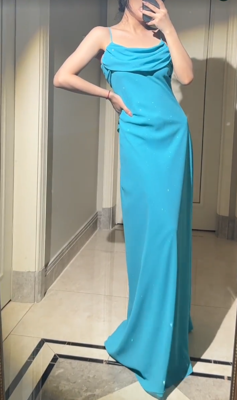 Superbe robe de soirée longue en satin fuchsia, style sirène, sans bretelles, ED02613