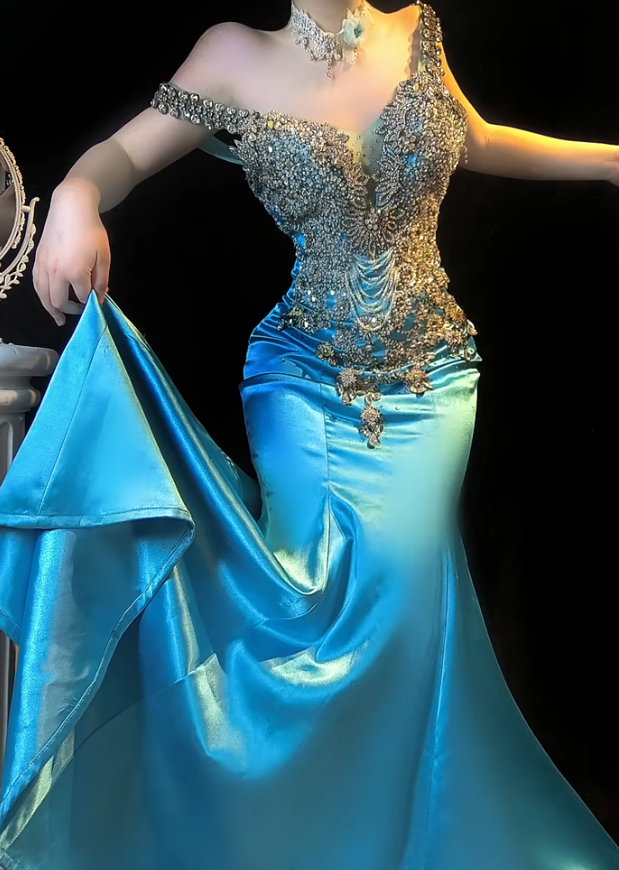 Wunderschönes dunkelolivgrünes herzförmiger Ausschnitt A-Linie Satin Tüll Kurzes Ballkleid Homecoming-Kleid ED02575