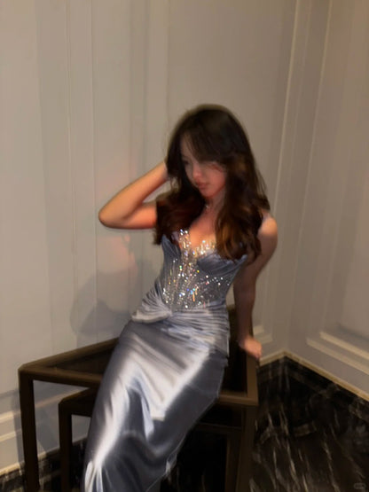 Wunderschönes dunkelolivgrünes herzförmiger Ausschnitt A-Linie Satin Tüll Kurzes Ballkleid Homecoming-Kleid ED02575