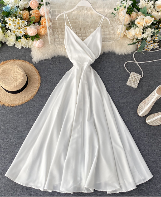 Einfarbiges rückenfreies Sling-Kleid mit hoher Taille ED0333