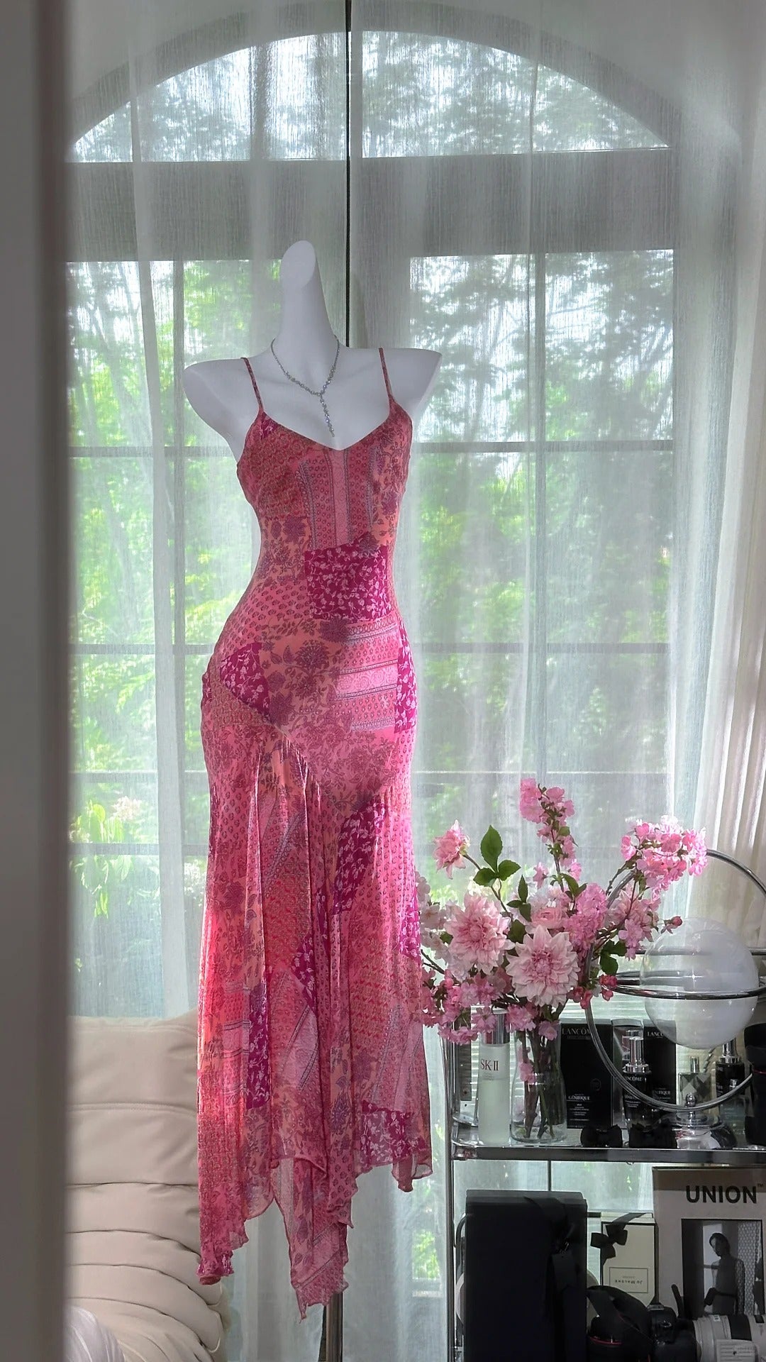 Chic Pink Sheath Printed Chiffon Short Prom Dresses, Spaghetti Strap Evening Dress ED03371