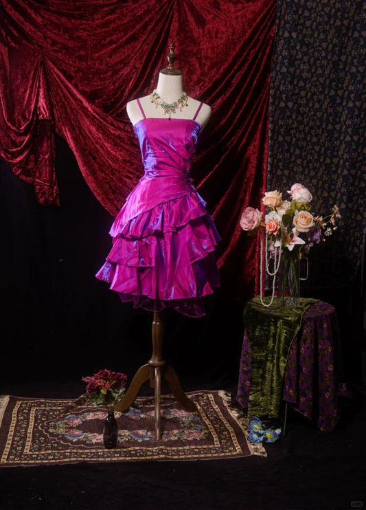 Wunderschönes dunkelolivgrünes herzförmiger Ausschnitt A-Linie Satin Tüll Kurzes Ballkleid Homecoming-Kleid ED02575