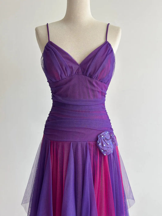 Wunderschönes dunkelolivgrünes herzförmiger Ausschnitt A-Linie Satin Tüll Kurzes Ballkleid Homecoming-Kleid ED02575