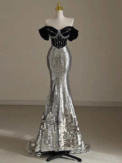 Wunderschönes dunkelolivgrünes herzförmiger Ausschnitt A-Linie Satin Tüll Kurzes Ballkleid Homecoming-Kleid ED02575
