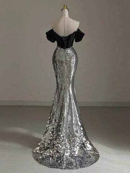 Wunderschönes dunkelolivgrünes herzförmiger Ausschnitt A-Linie Satin Tüll Kurzes Ballkleid Homecoming-Kleid ED02575