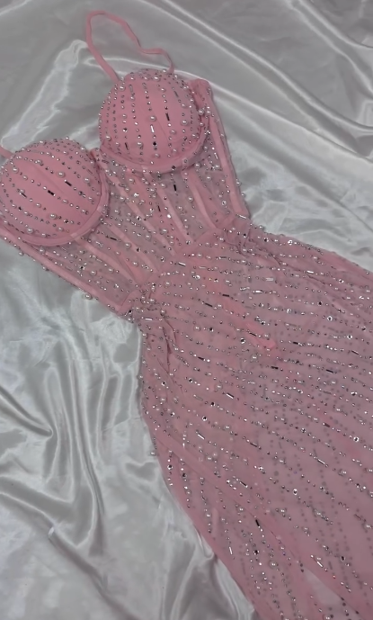 Wunderschönes dunkelolivgrünes herzförmiger Ausschnitt A-Linie Satin Tüll Kurzes Ballkleid Homecoming-Kleid ED02575