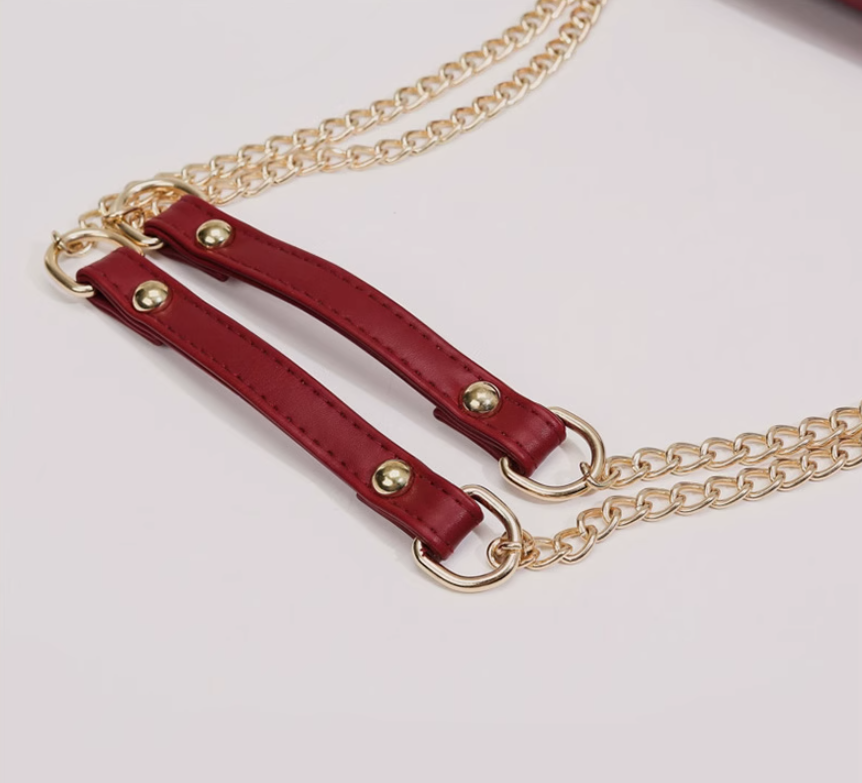 Sac bandoulière chaîne niche rouge ED0347