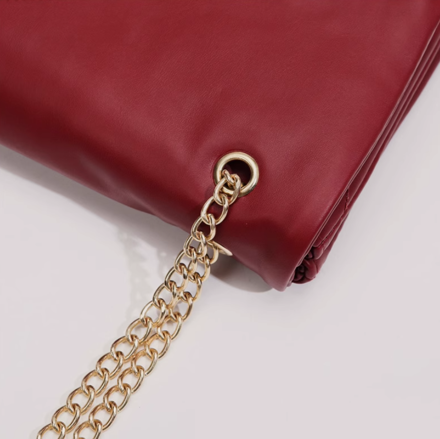 Sac bandoulière chaîne niche rouge ED0347