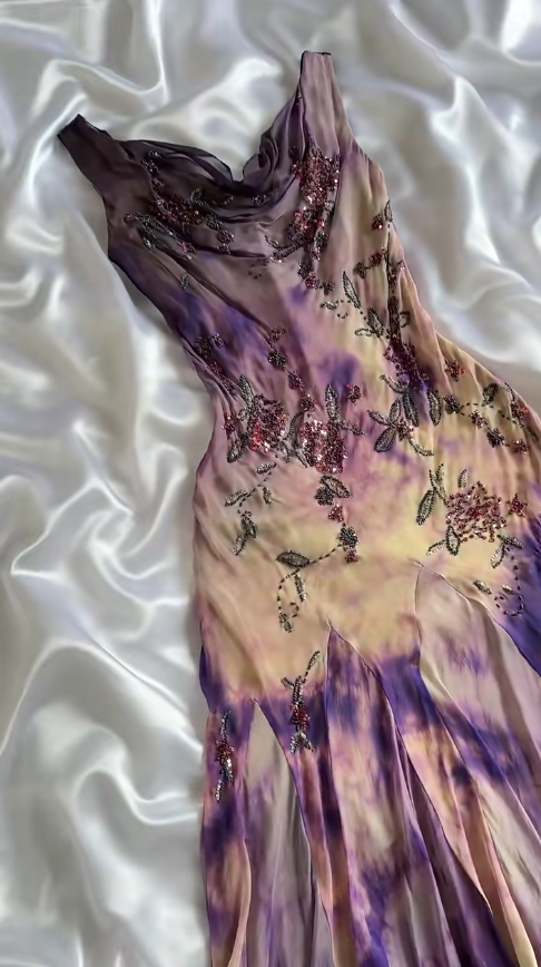 Wunderschönes dunkelolivgrünes herzförmiger Ausschnitt A-Linie Satin Tüll Kurzes Ballkleid Homecoming-Kleid ED02575