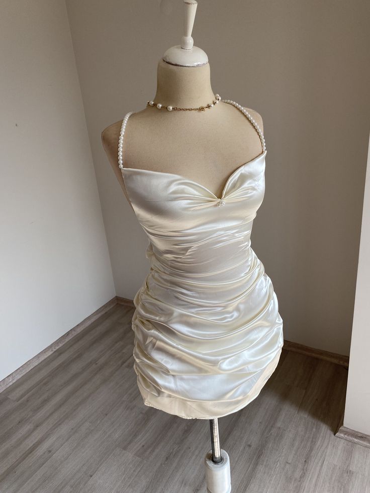 Spaghetti Strap Bodyocn Satin Short Party Outfit Fashion Birthday Dress Sexy Homecoming Dress ED03565