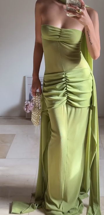Superbe robe de soirée longue en satin fuchsia, style sirène, sans bretelles, ED02613