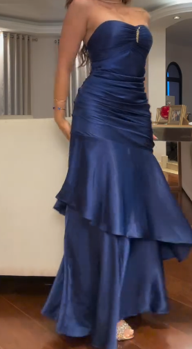 Wunderschönes dunkelolivgrünes herzförmiger Ausschnitt A-Linie Satin Tüll Kurzes Ballkleid Homecoming-Kleid ED02575