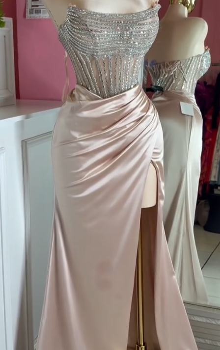 Superbe robe de soirée longue en satin fuchsia, style sirène, sans bretelles, ED02613