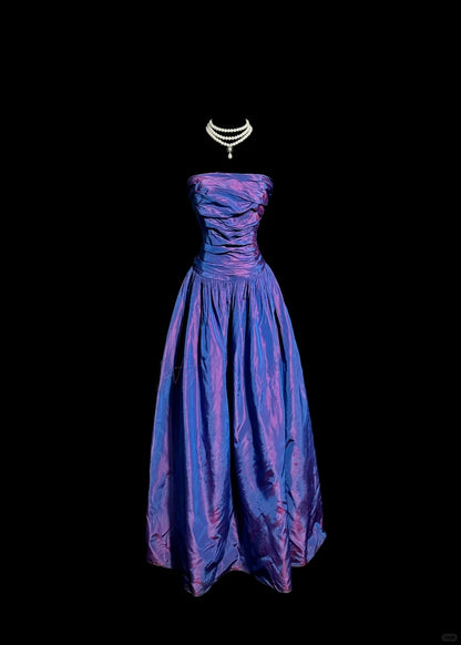 Wunderschönes dunkelolivgrünes herzförmiger Ausschnitt A-Linie Satin Tüll Kurzes Ballkleid Homecoming-Kleid ED02575