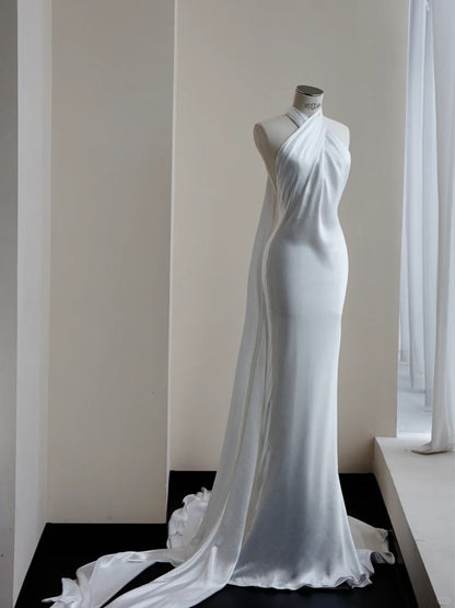 Wunderschönes dunkelolivgrünes herzförmiger Ausschnitt A-Linie Satin Tüll Kurzes Ballkleid Homecoming-Kleid ED02575
