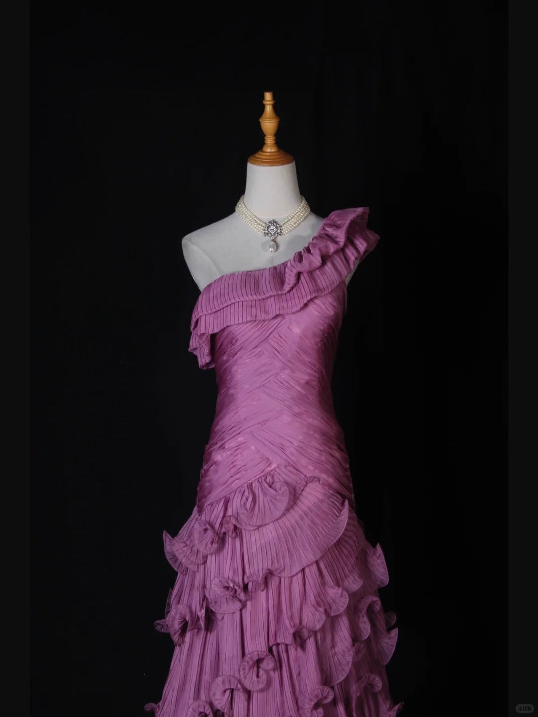 Superbe robe de soirée longue en satin fuchsia, style sirène, sans bretelles, ED02613