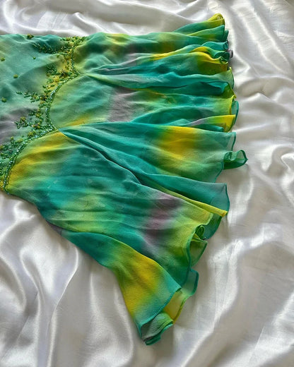 Wunderschönes dunkelolivgrünes herzförmiger Ausschnitt A-Linie Satin Tüll Kurzes Ballkleid Homecoming-Kleid ED02575