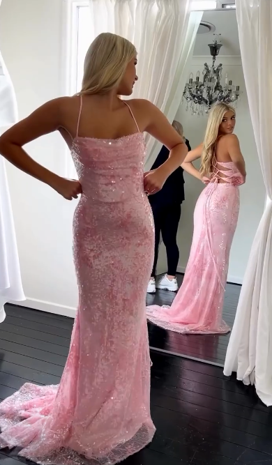 Wunderschönes dunkelolivgrünes herzförmiger Ausschnitt A-Linie Satin Tüll Kurzes Ballkleid Homecoming-Kleid ED02575