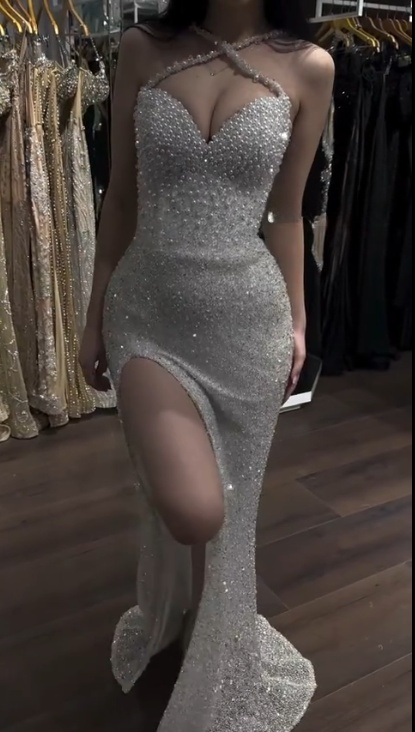 Wunderschönes dunkelolivgrünes herzförmiger Ausschnitt A-Linie Satin Tüll Kurzes Ballkleid Homecoming-Kleid ED02575