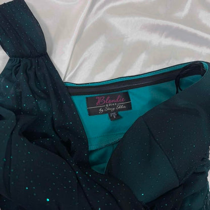 Wunderschönes dunkelolivgrünes herzförmiger Ausschnitt A-Linie Satin Tüll Kurzes Ballkleid Homecoming-Kleid ED02575