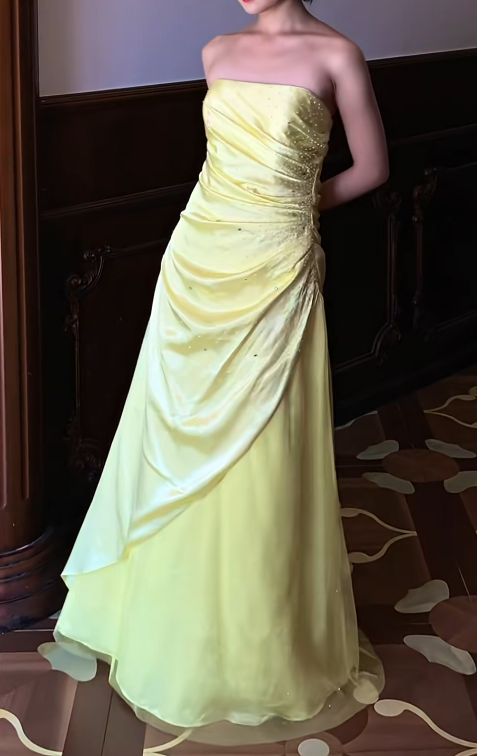 Wunderschönes dunkelolivgrünes herzförmiger Ausschnitt A-Linie Satin Tüll Kurzes Ballkleid Homecoming-Kleid ED02575