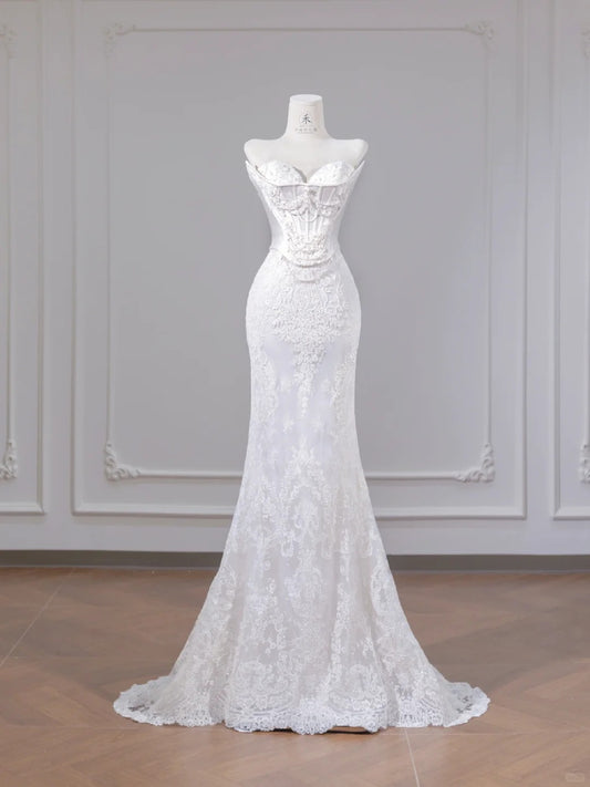 Wunderschönes dunkelolivgrünes herzförmiger Ausschnitt A-Linie Satin Tüll Kurzes Ballkleid Homecoming-Kleid ED02575
