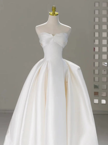 A-Line Sweetheart Neck Satin White Long Prom Dress ED037