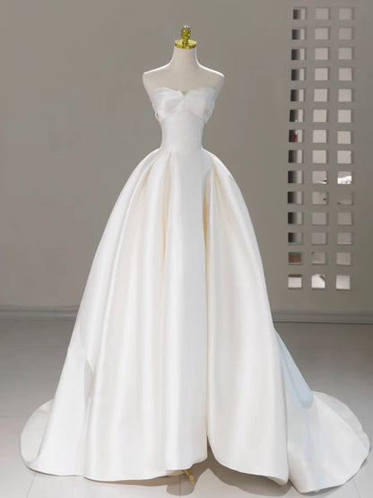 A-Line Sweetheart Neck Satin White Long Prom Dress ED037