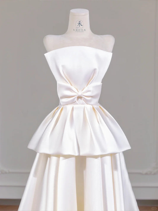 Wunderschönes dunkelolivgrünes herzförmiger Ausschnitt A-Linie Satin Tüll Kurzes Ballkleid Homecoming-Kleid ED02575
