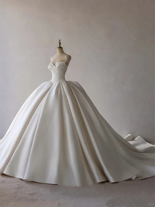 Wunderschönes dunkelolivgrünes herzförmiger Ausschnitt A-Linie Satin Tüll Kurzes Ballkleid Homecoming-Kleid ED02575